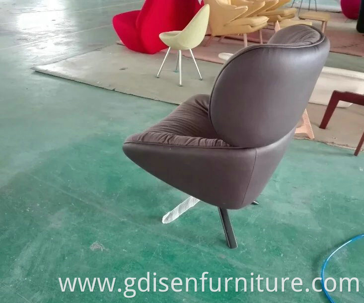 Modern design comfortable living room Tabano Armchair swivel chair in leather